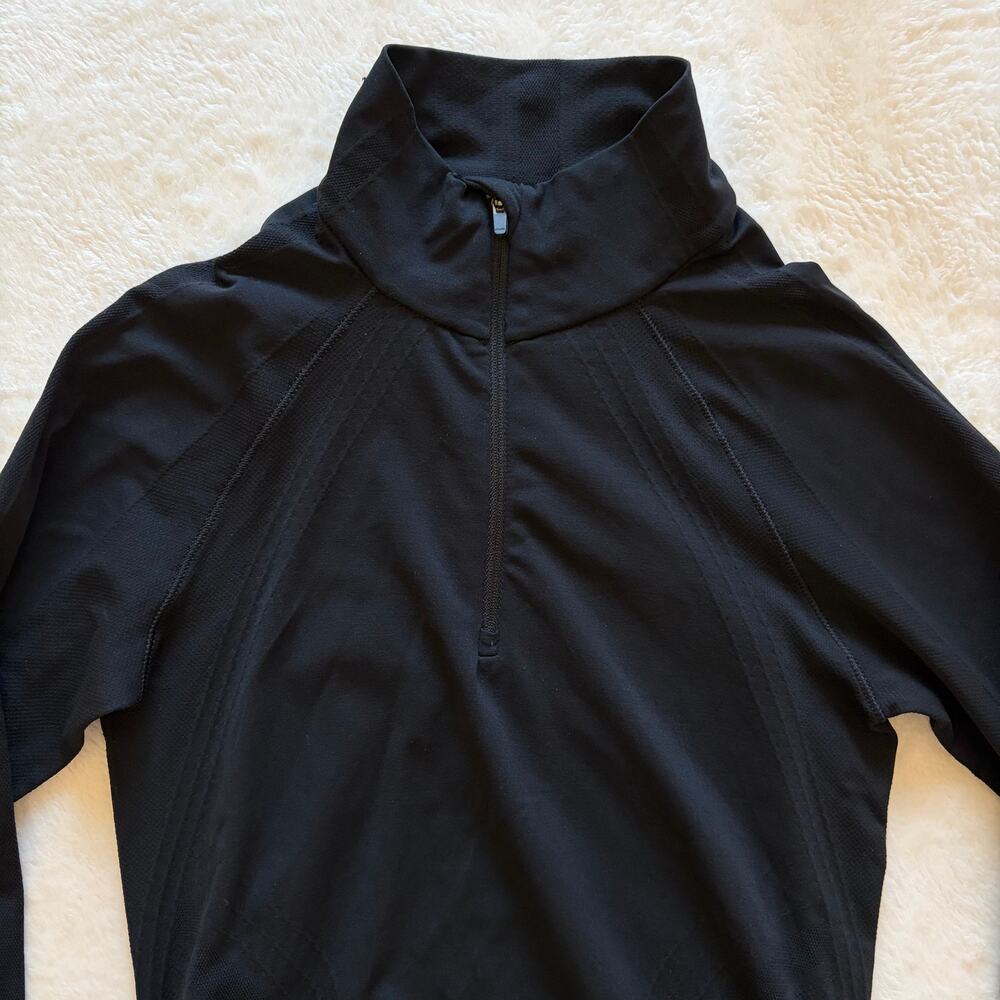 Athleta Quarter Zip Top XS Black Nylon Long Sleeve Thumbholes Running Training